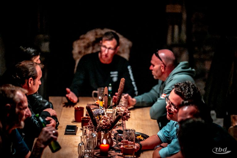 Teamgeist auf Tour – unsere Prüftechniker zwischen Bollerwagen und Walhalla