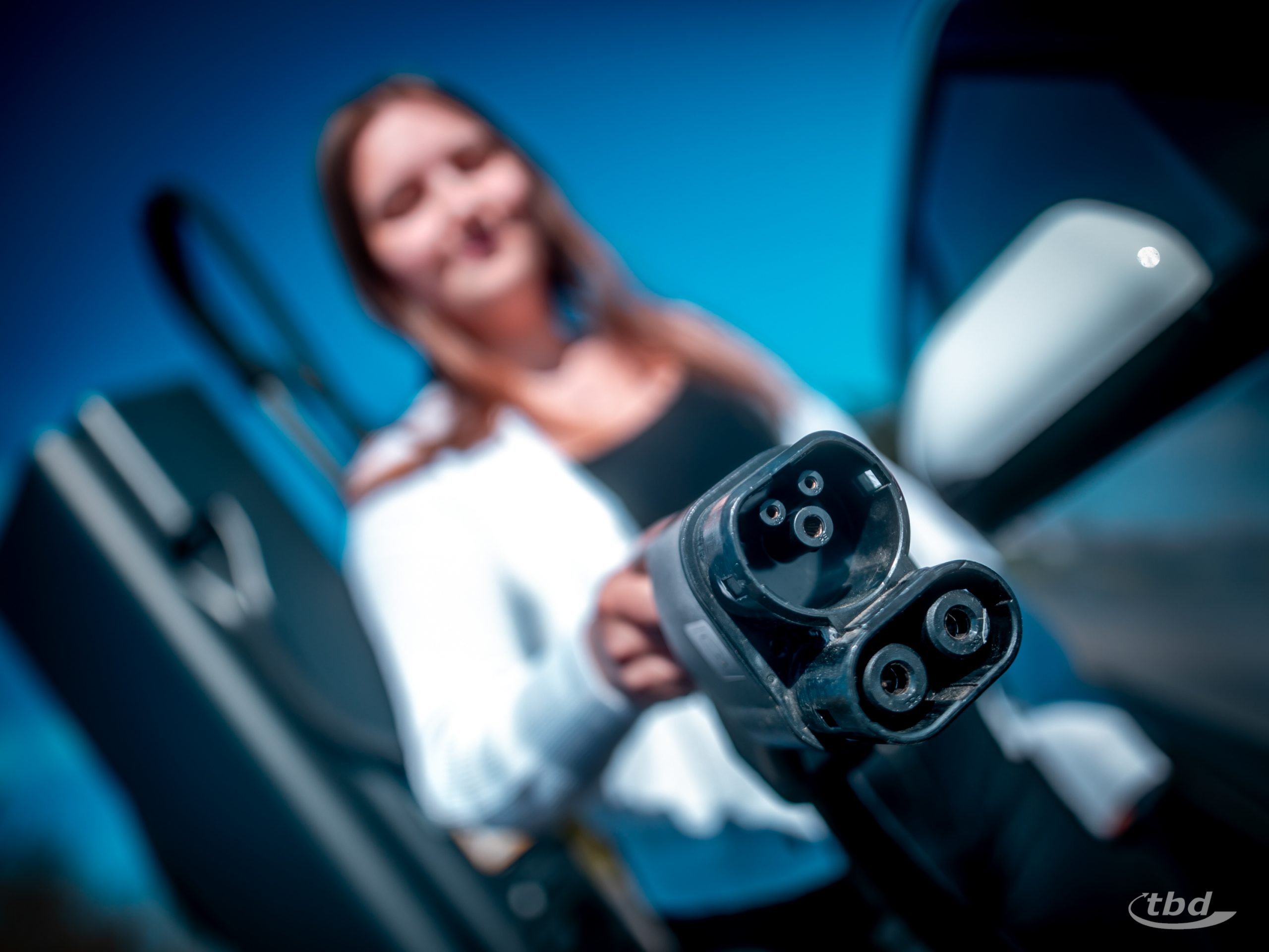 TBD stellt der Öffentlichkeit Schnellladesäulen zur Verfügung